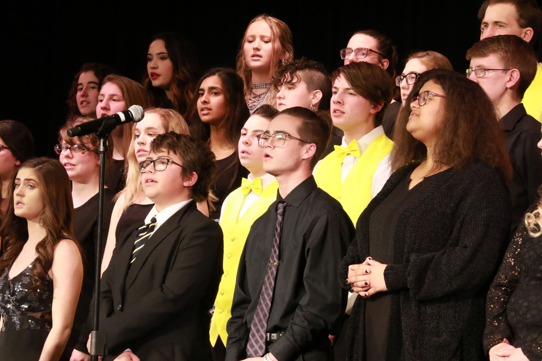 PHOTO GALLERY GHS Vocal Music Concert